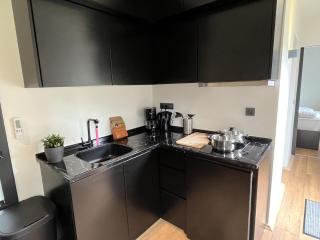 Snug holiday home on a recreational lake - Lathum - 5