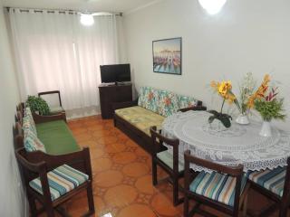 1 Dorm na Guaraci próximo aos Camelôs - 2