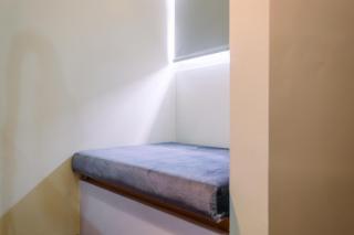 Comfort 1BR Apartment at Mustika Golf Residences By Travelio - Bekasi - 5