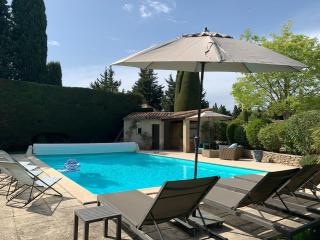 Charmant Mas à Paradou avec Piscine, Terrasse et Jardin, Près des Alpilles - FR-1-599-35 - Paradou - 0