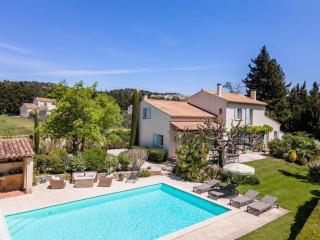 Charmant Mas à Paradou avec Piscine, Terrasse et Jardin, Près des Alpilles - FR-1-599-35 - Paradou - 9