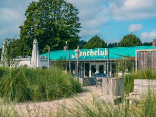 Chalet with decorative fireplace near a beach - Biddinghuizen - 3