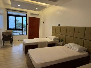 Villa Lorenzo @ Caliraya Heights Resorts - Halang - 5