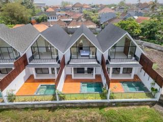 Six Stars Townhouse A2 Brand New 2 Bedroom in Canggu - Canggu - 0