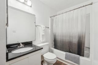 Northcliffe 1107 I Fully Furnished 2 Bedroom 2Bth - 6