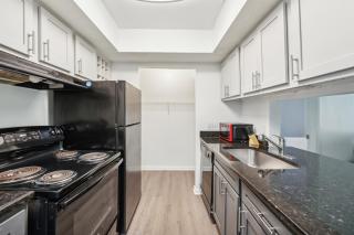 Northcliffe 405 I Fully Furnished 2 Bedroom 2bth - Winston-Salem - 8