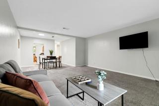 Sweetwater 9f I Beautiful 2bd Apt I Free Parking - Gainesville - 9
