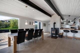 Amazing Home In Ebeltoft With 4 Bedrooms And Wifi - Ebeltoft - 5