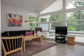 Nice Home In Ebeltoft With 3 Bedrooms, Sauna And Wifi - 1