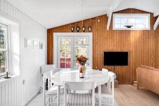 Amazing Home In Ebeltoft With 2 Bedrooms And Internet - 8