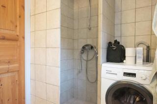 Awesome Home In Knebel With 3 Bedrooms, Sauna And Internet - Ebeltoft - 1