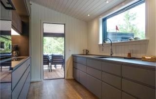Lovely Home In Nexø With Kitchen - Neksø - 4
