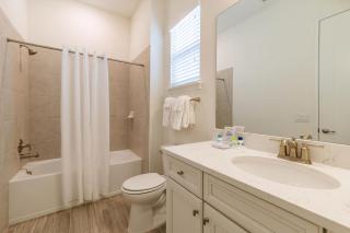 Tropical Oasis Cottage With Private Hot Tub Near Disney With Margaritaville Resort Island H2O Access - 3021La - Orlando - 8