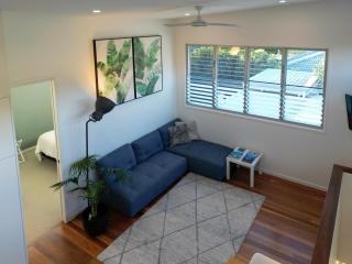 The Noosa Loft - Private, Close to Everything! - 7
