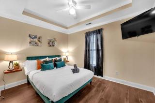 Cozy 2B Townhouse - Hot Tub - Concord - 6