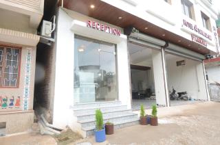 Hotel shree Dhwaja Inn - 100 meter from shreenathji Temple - 4