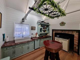 Storekeepers Cottage Guesthouse - Stroud - 0