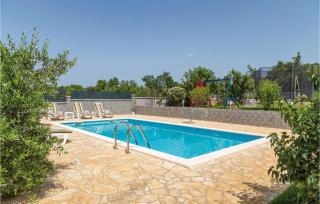 Two-Bedroom Holiday Home In Valtura - Valtura - 5