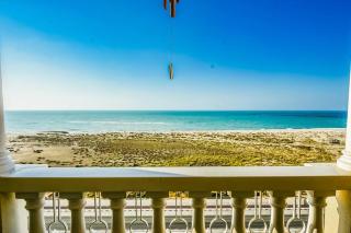 Ocean Breeze Retreat - Ras al Khaimah - 9
