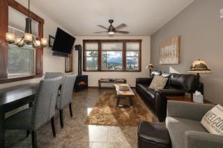 Cozens Pointe E 102 condo - Fraser - 8