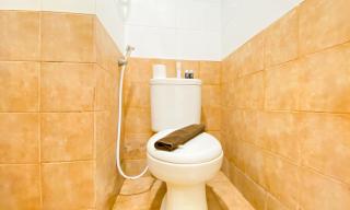 Studio Green Pramuka City Apartment with Mall Access By Travelio - Jacarta - 5