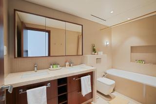 CH Skyline Retreat - 1BR with Burj Khalifa Views - Dubai - 3