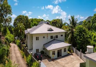 Dovass Self Catering Apartments - Takamaka - 7