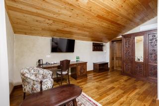GANZ HOTEL - Ivano-Frankivsʼk - 6