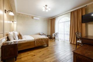 GANZ HOTEL - Ivano-Frankivsʼk - 8