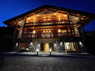 CHALET LA MANIGODINE Piscine 18-24 pers - Manigod - 2
