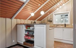 Lovely Home In Aakirkeby With Kitchen - Vester Sømarken - 1