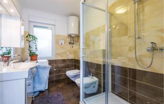 Nice Apartment In Calvle With Wifi - Podrvanj - 6
