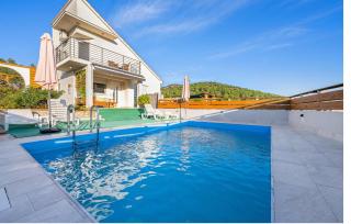 Beautiful Home In Bilice With Wifi - Bilice - 0