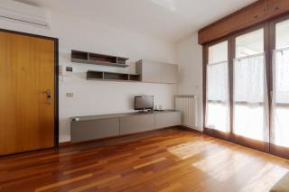 Viale Marche apartment - near Maciachini M3 - Milan - 4