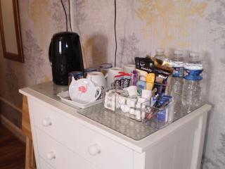 Sportsmans Lodge Bed and Breakfast - 2