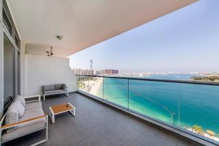 Free Netflix, Sea View, Private Beach & Pool - Dubai - 6