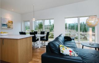 Three-Bedroom Holiday Home Holmsjö With A Fireplace 06 - 5