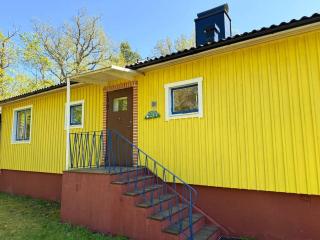 Yellow Figeholm - Figeholm - 7