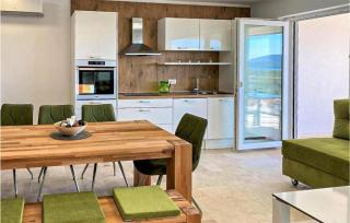 3 Bedroom Nice Apartment In Sibenik - 9