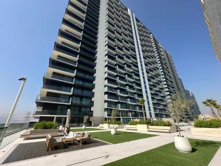 Urban Living Redefined in JVC - Dubai - 1