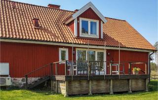 Stunning Home In Lönsboda With Wifi - 2
