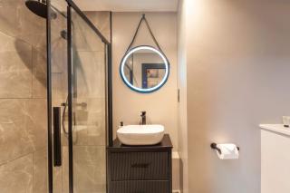 Central Hastings Contemporary Studio Apartment - Hastings - 8