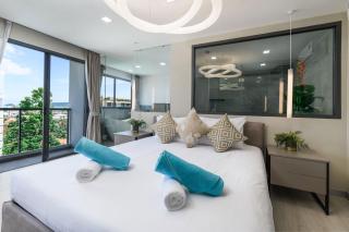 Brand New Luxury 3BR with Private Hammam - 3