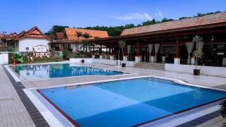 Lovita Tanjung Bidara Beach Resort - Malacca - 0
