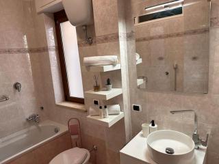 Luminoso Trilocale a Pomigliano - 5