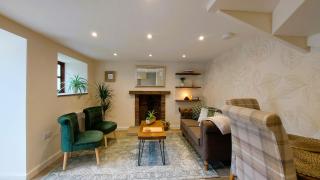 Rose Cottage, Clearwell - - 3