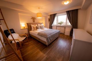 Yello Homes - Gemütliche und luxuriöse Wohnung - mit Sauna, Garten, und Heimkino für 6 Personen - Anger - 7