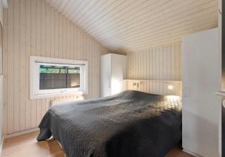 Summer House Close To Nature And Beach - Dronningmølle - 2