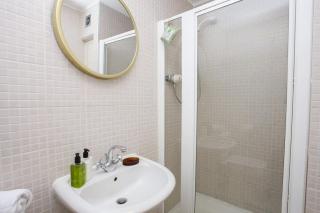 Lovely spacious 2 Bed Flat - Glasgow - 2