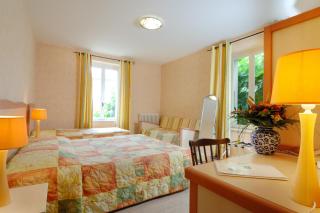 Logis Hotel Des Voyageurs Restaurant La Bonne Tabl'Hay - Livron-sur-Drôme - 1